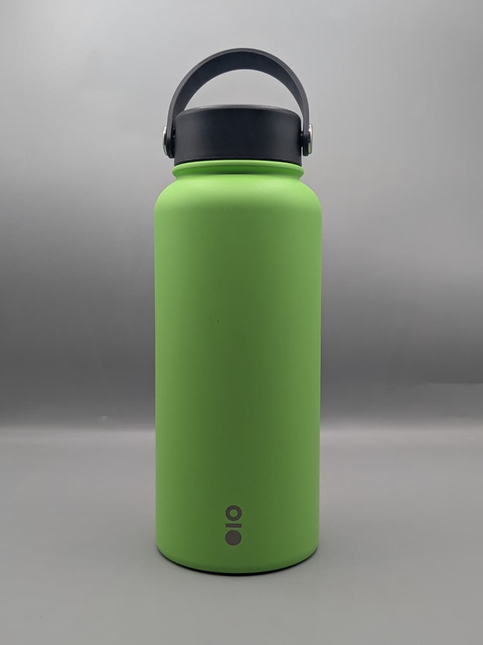 Montigo Ace Bottle Mega versatile, high-capacity reusable water bottle (950ml) 13