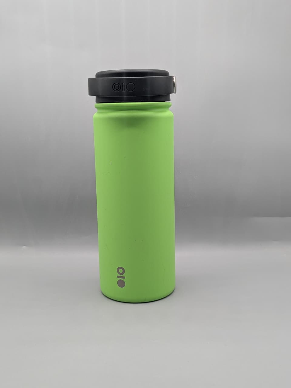 Brio Bottle, specifically a vacuum-insulated stainless steel water bottle (530ml) 20