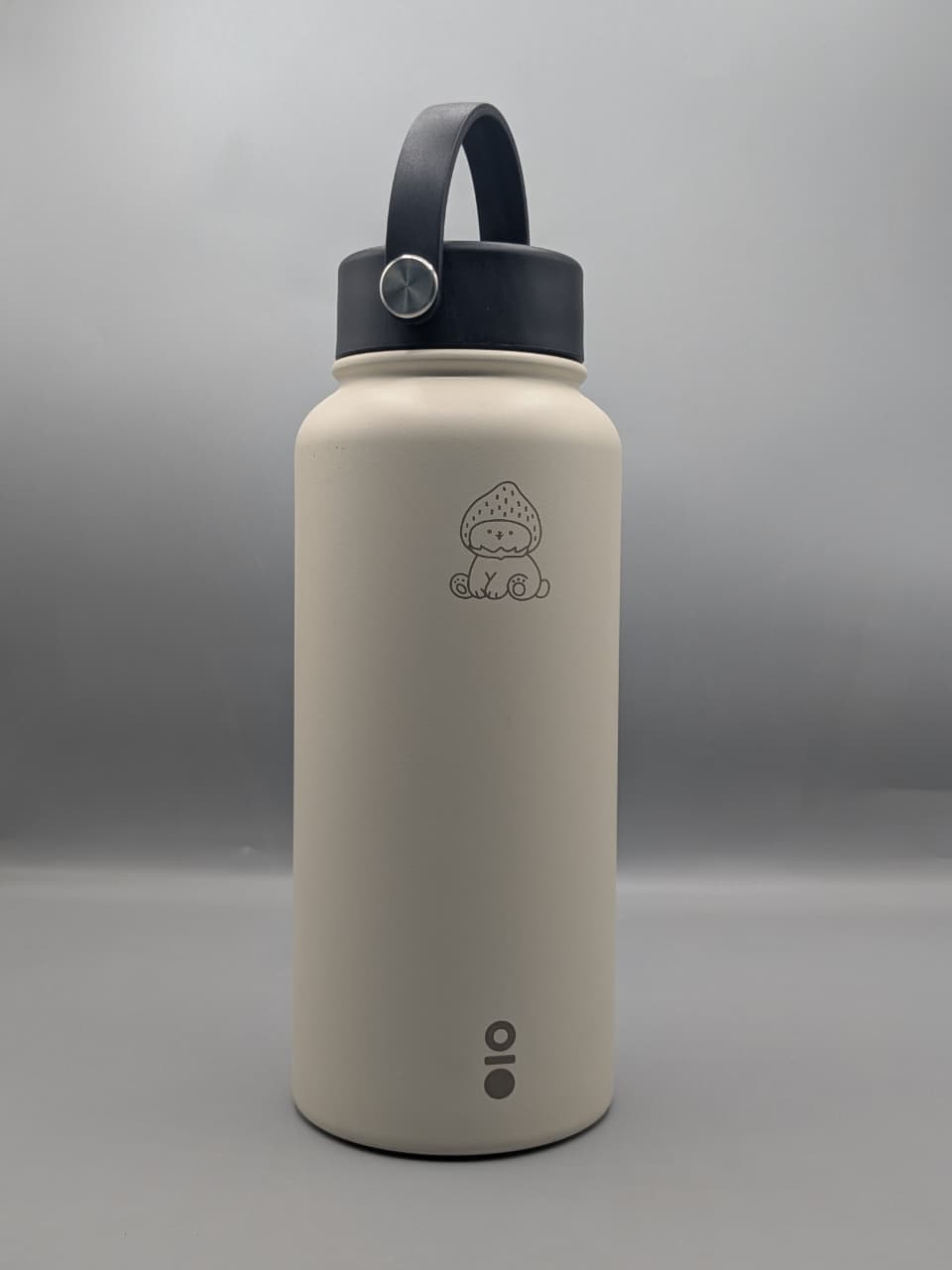 Montigo Ace Bottle Mega versatile, high-capacity reusable water bottle (950ml) 12